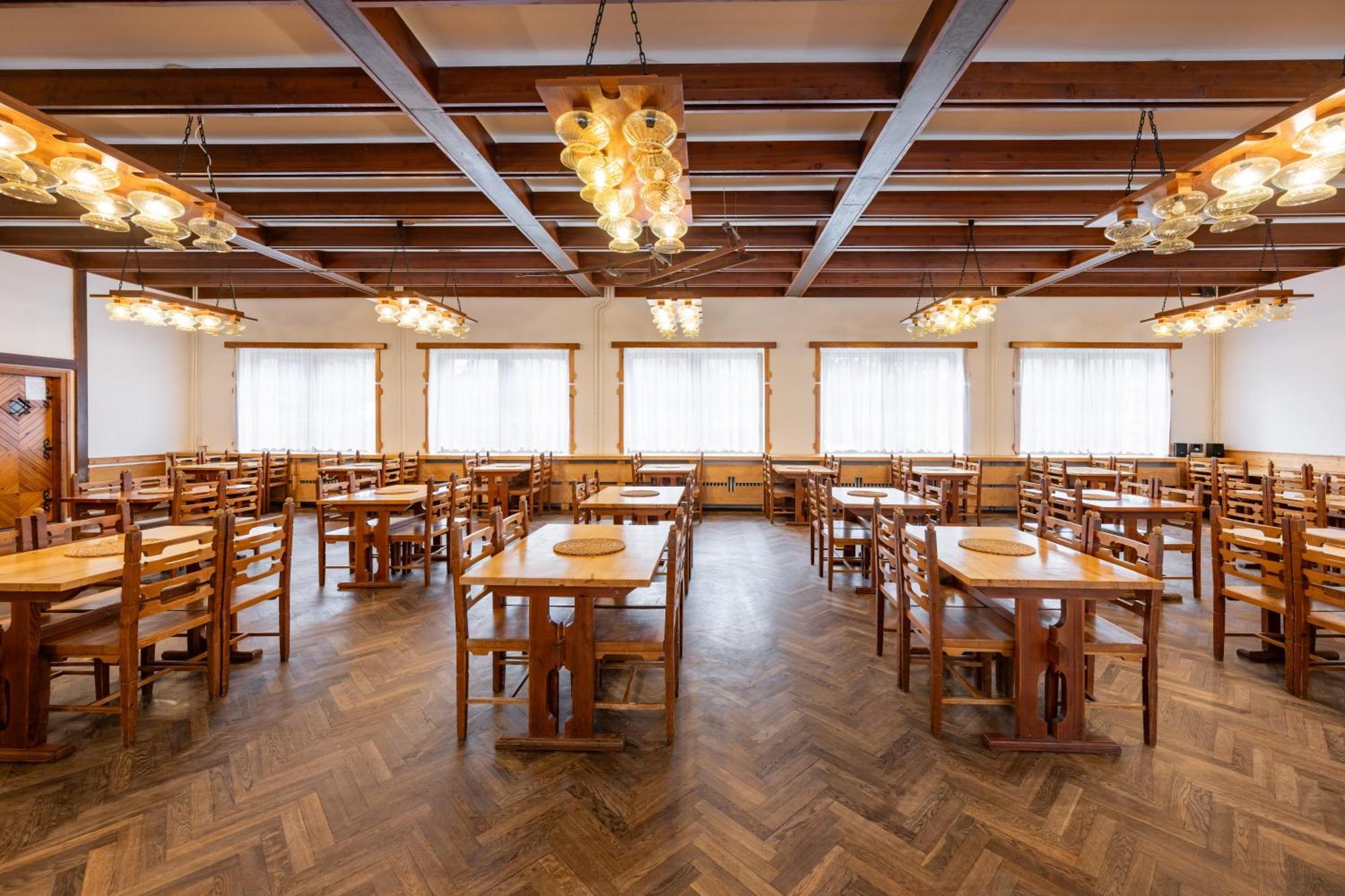 Horsky Hotel Kycerka Velke Karlovice Exterior photo