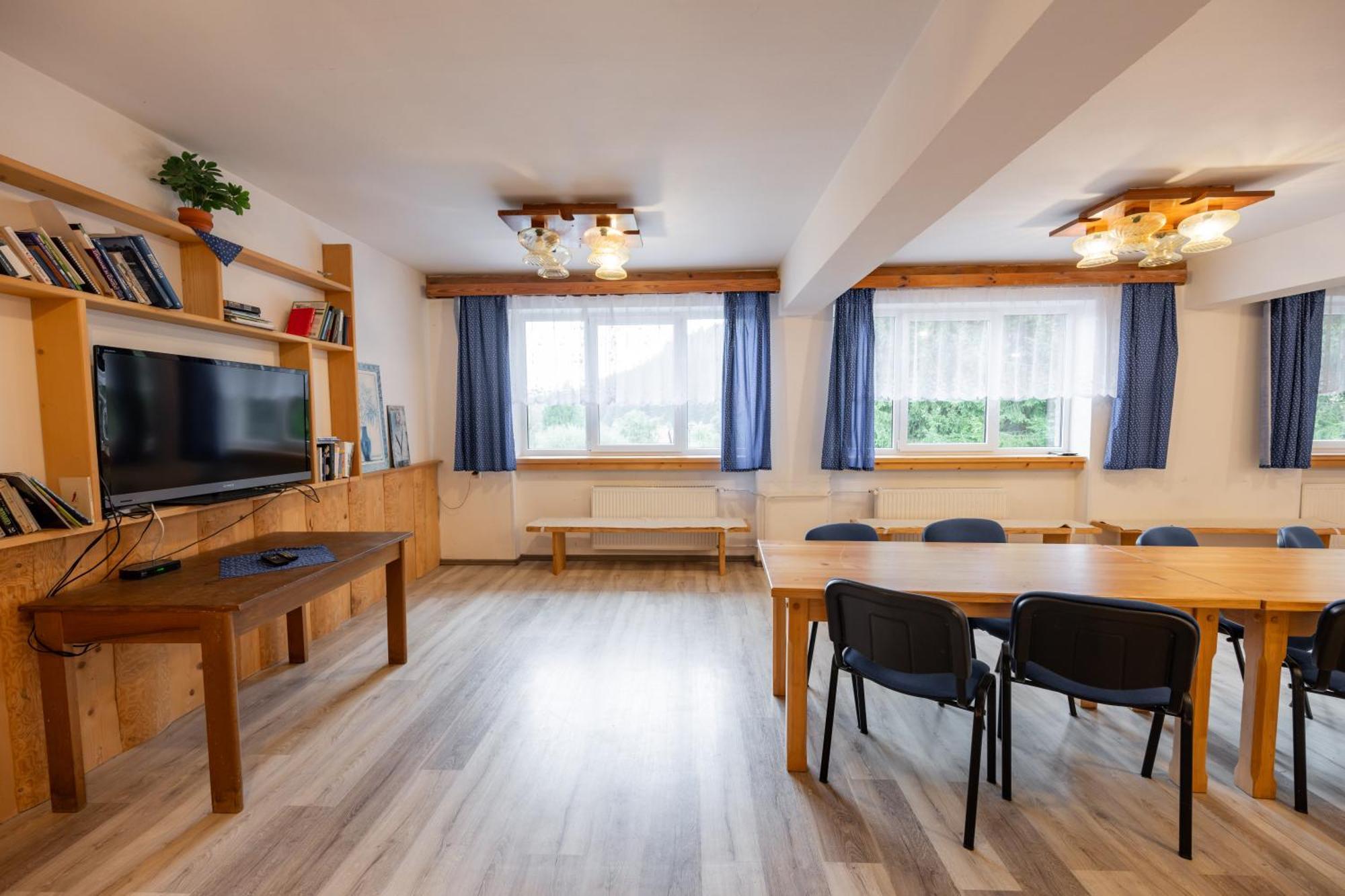 Horsky Hotel Kycerka Velke Karlovice Exterior photo